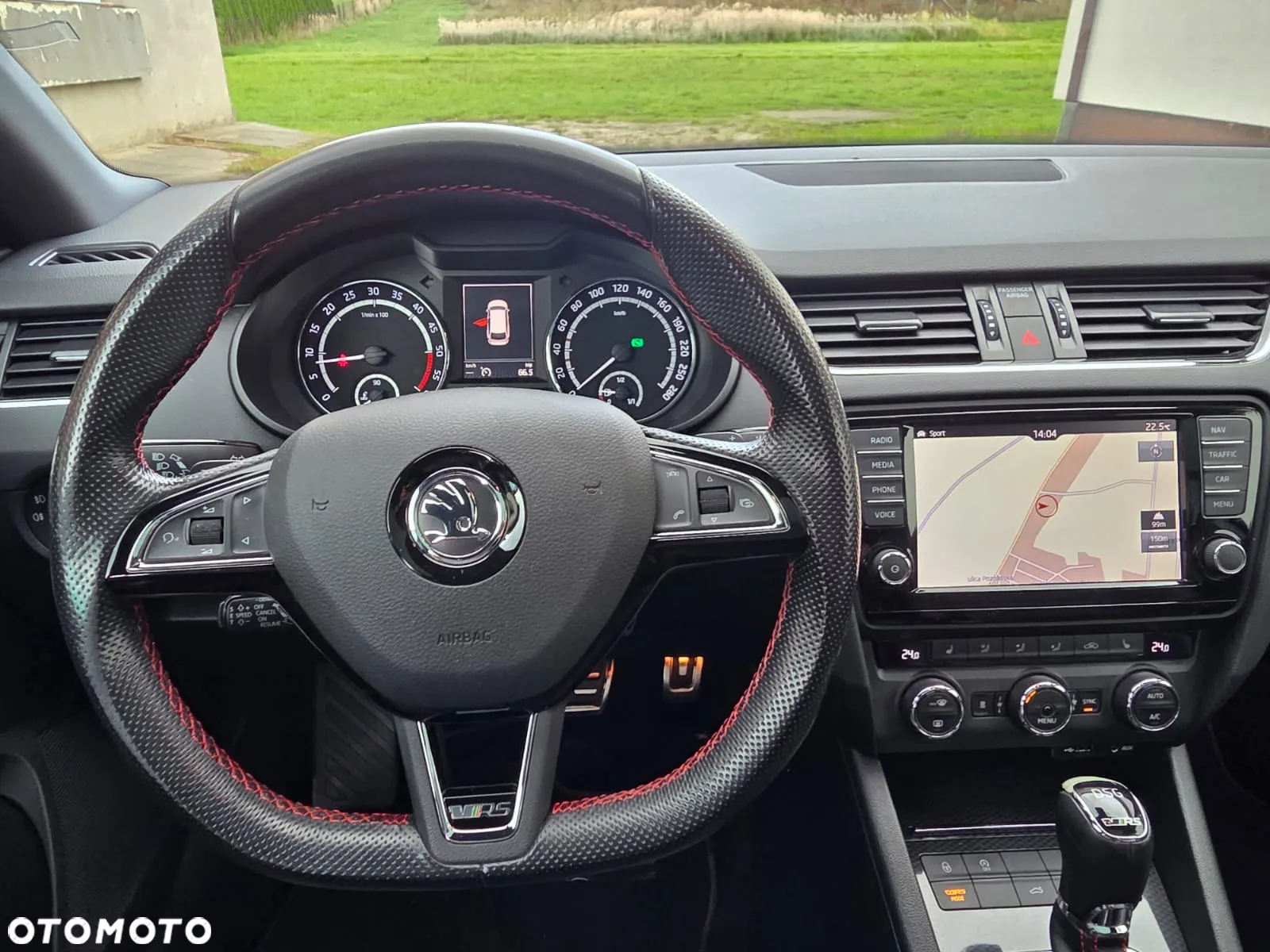 Skoda Octavia Combi 2.0 TDI (Green tec) DSG RS - 16