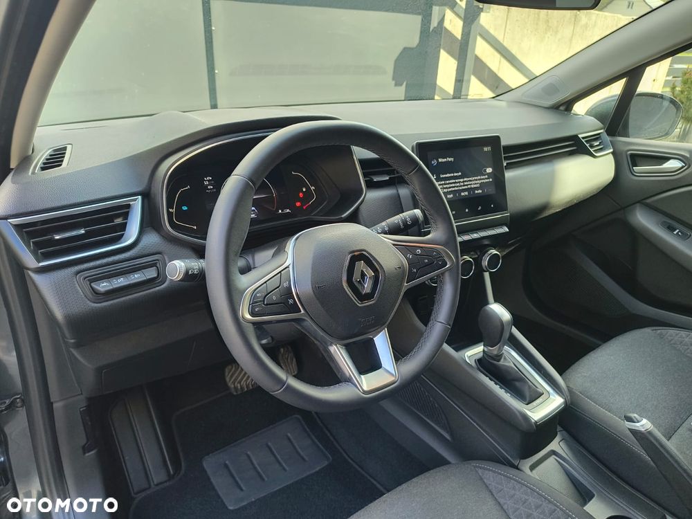 Renault Clio E-TECH 140 BUSINESS EDITION - 26