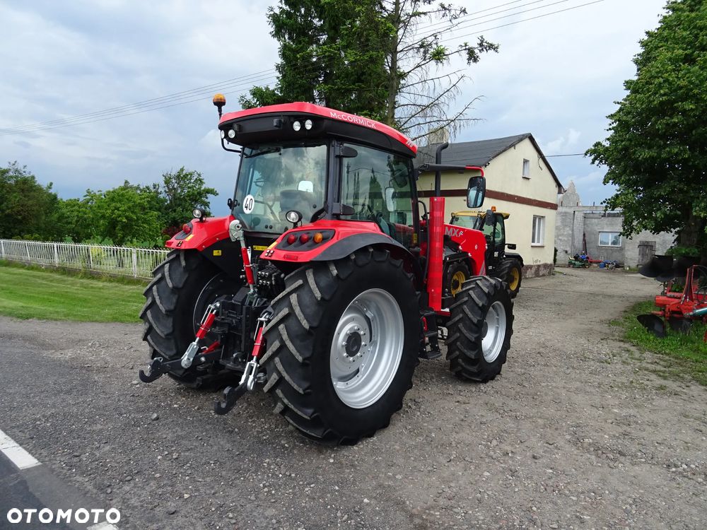 McCormick MC130 - 4