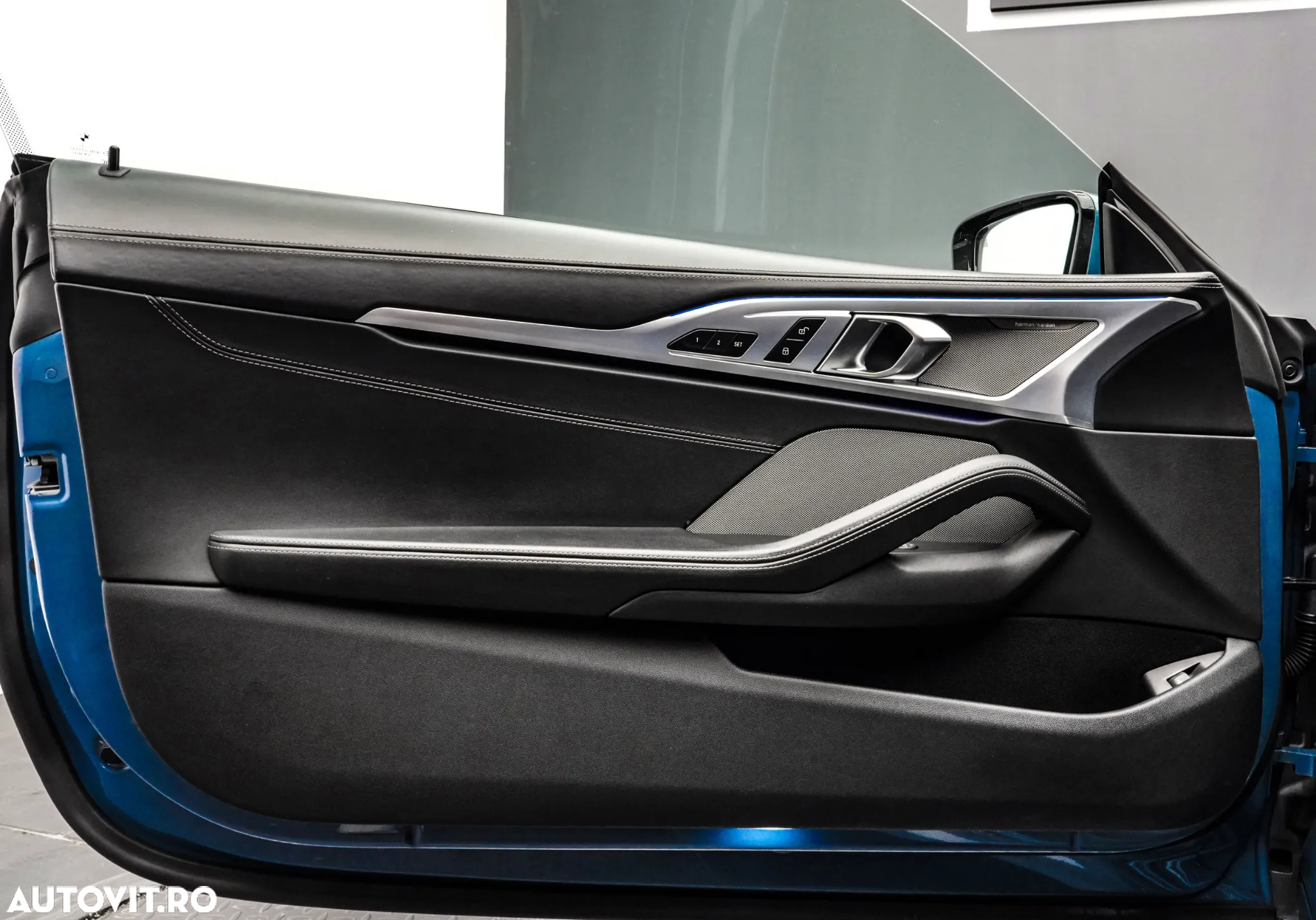 BMW M8 M850i xDrive AT - 29