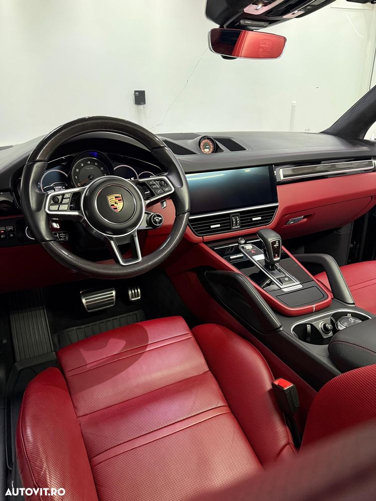 Porsche Cayenne - 10