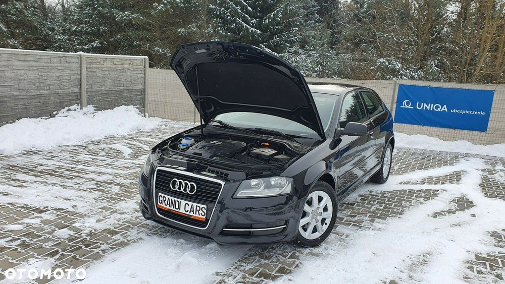 Audi A3 3-drzwiowe 2.0 TDI DPF Ambiente - 30