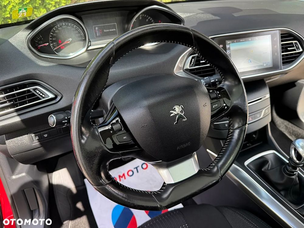 Peugeot 308 BlueHDi 150 Stop & Start Allure - 23
