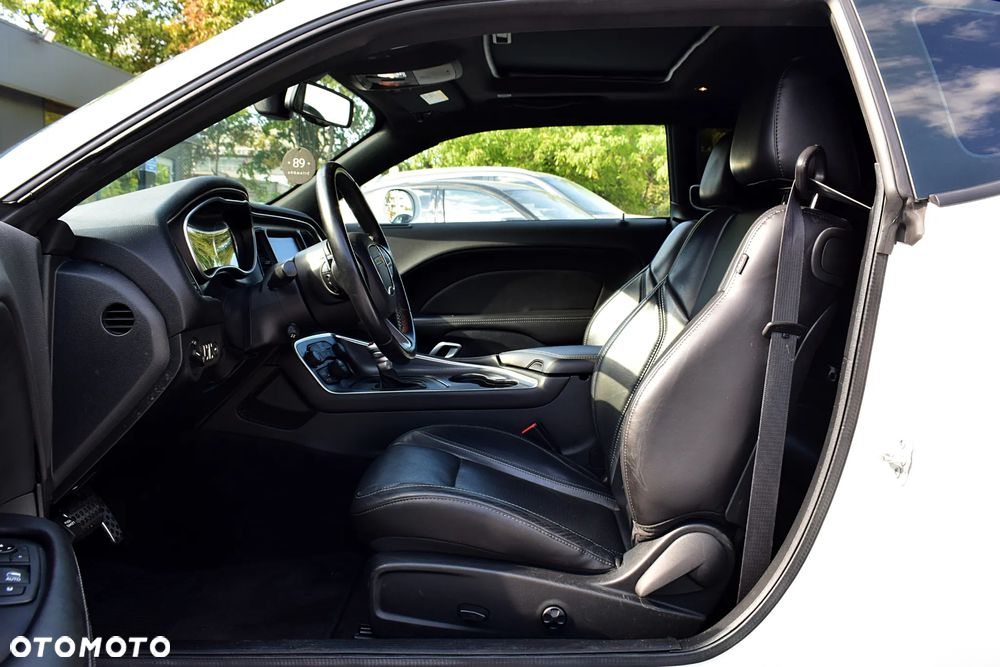 Dodge Challenger 3.6 GT Plus AWD - 7