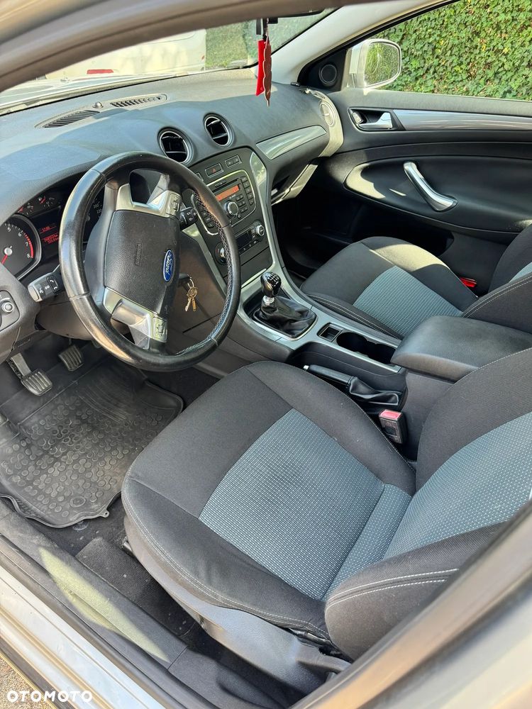 Ford Mondeo 1.6 T Trend - 5