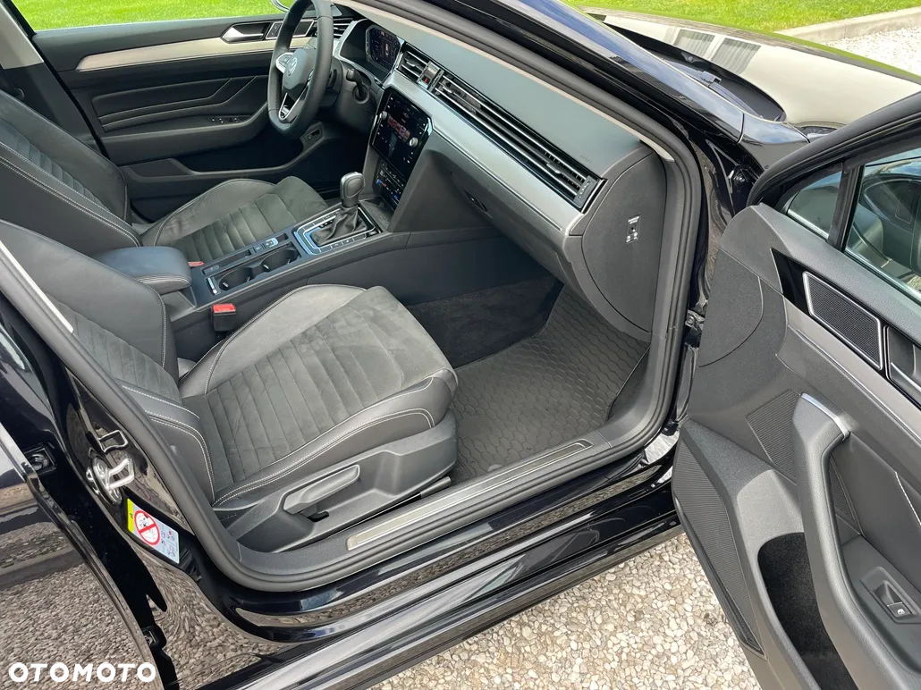 Volkswagen Passat 2.0 TDI 4Mot Elegance DSG - 15