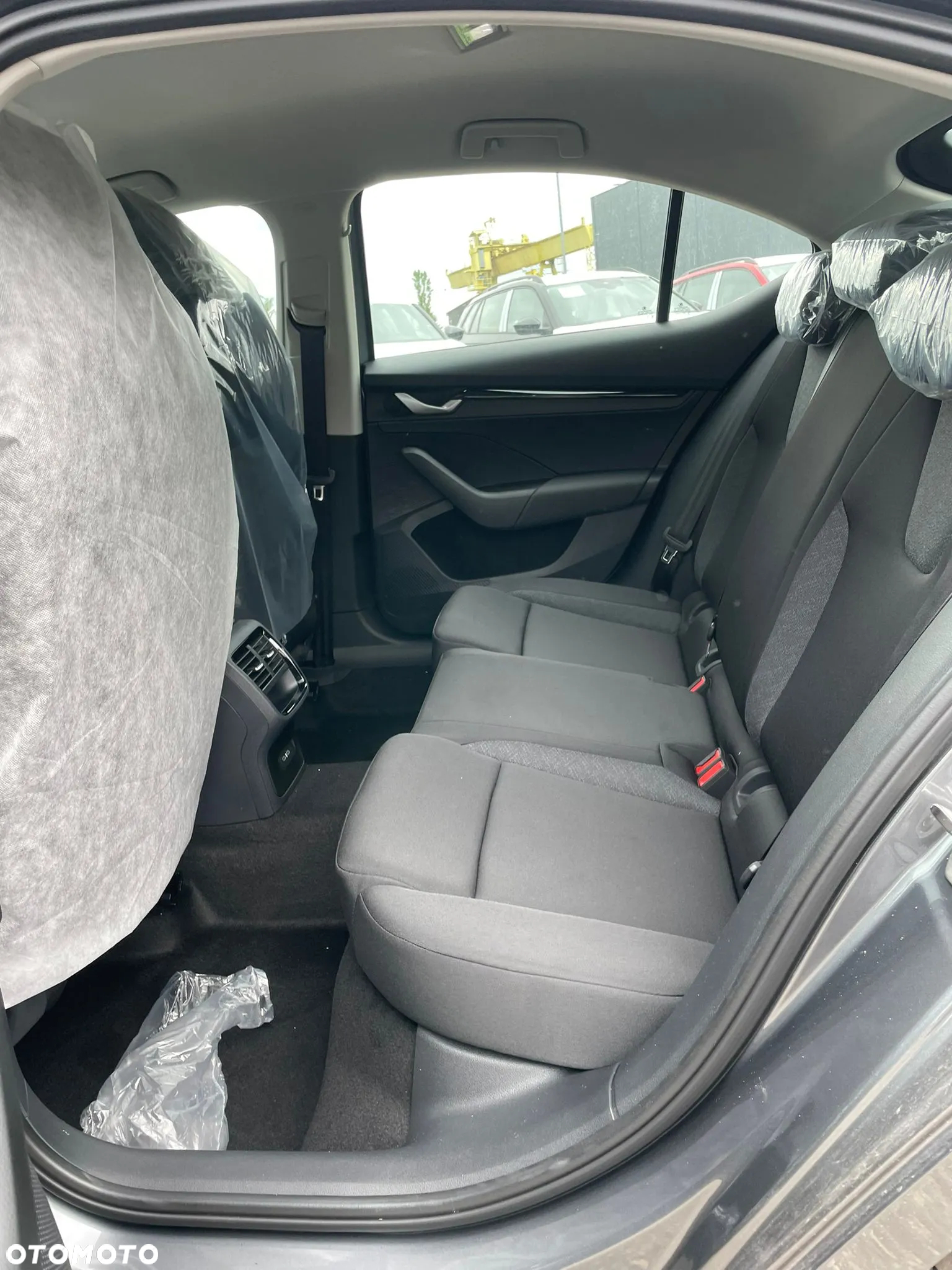 Skoda Octavia 1.5 TSI Edition 130 Essence - 12