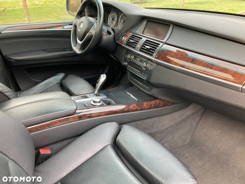 BMW X5 xDrive30d - 9