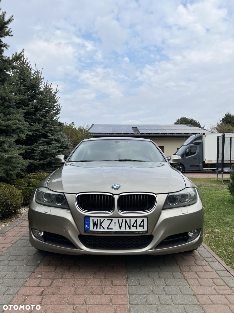 BMW Seria 3 318d - 2