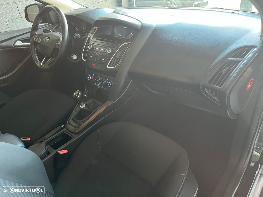 Ford Focus SW 1.5 TDCi Trend+ - 15