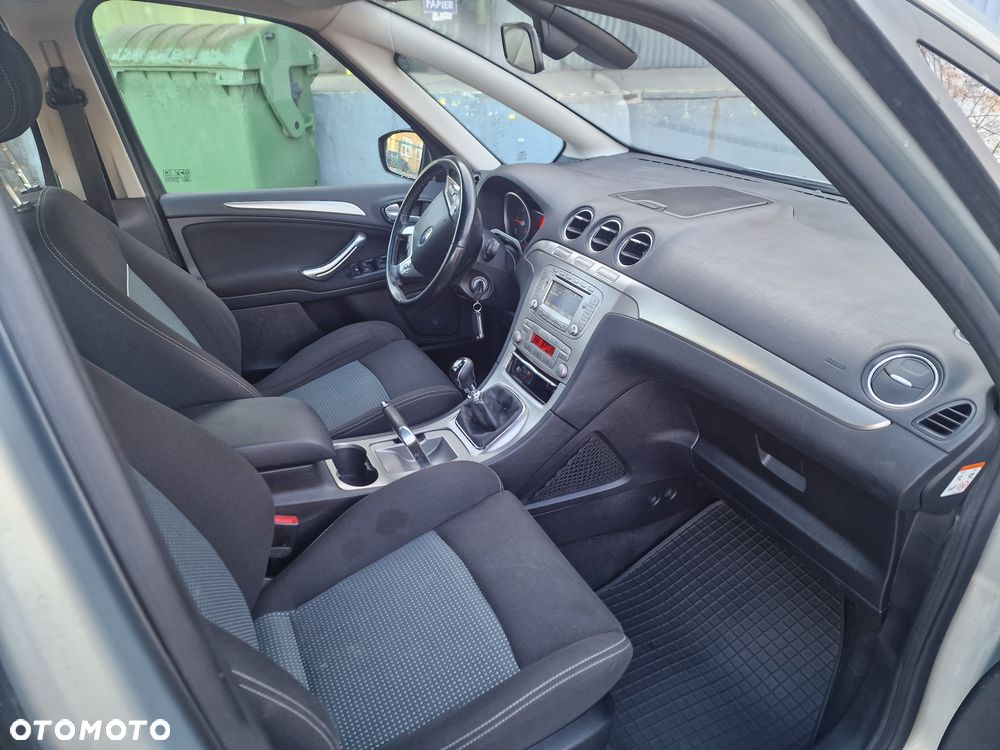 Ford S-Max 2.0 TDCi DPF Titanium - 18