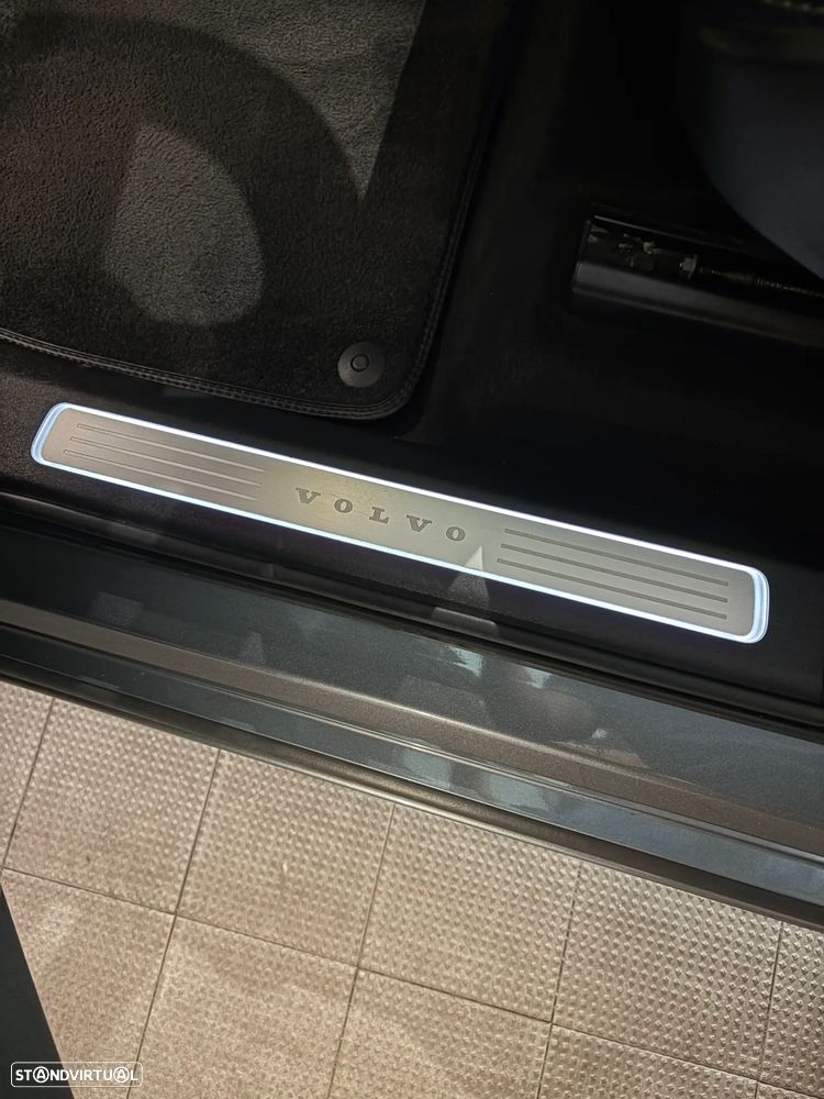 Volvo XC 90 2.0 D4 Inscription - 25