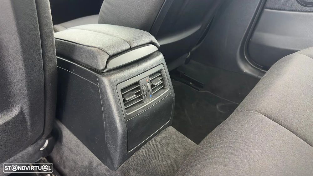 BMW 318 d Navigation - 45