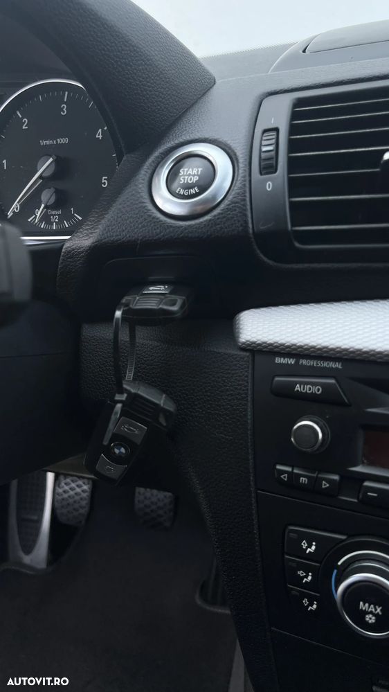 BMW Seria 1 120d DPF Edition Sport - 28
