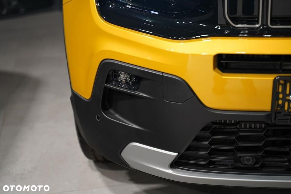 Jeep Avenger 1.2 T3 mHEV Summit FWD eDCT6 - 17