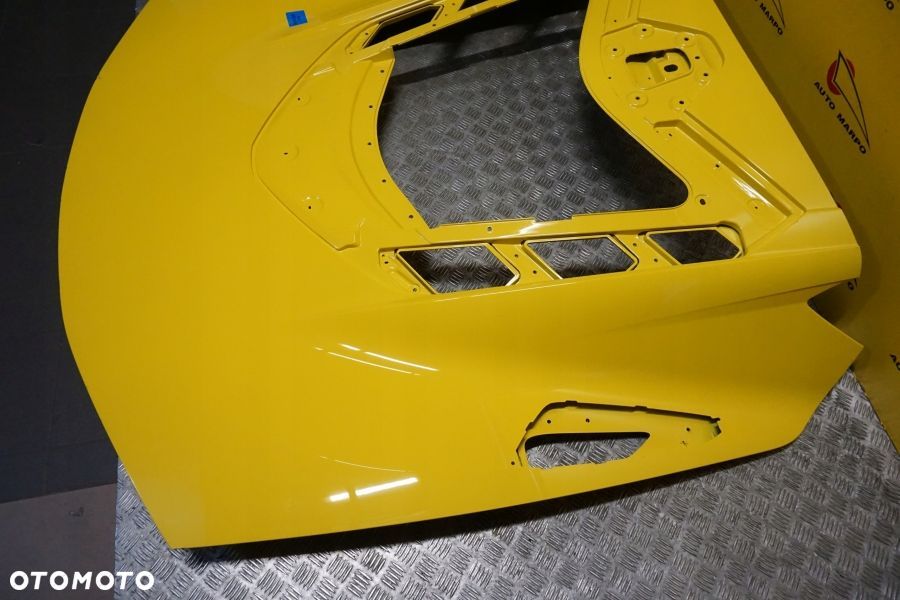 CHEVROLET CORVETTE C8 STINGRAY Maska Tył Pokrywa Silnika Klapa USA - 11
