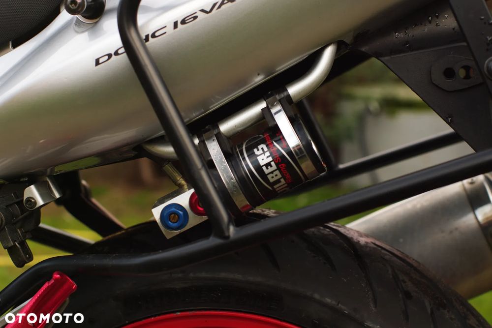 Suzuki Bandit - 23