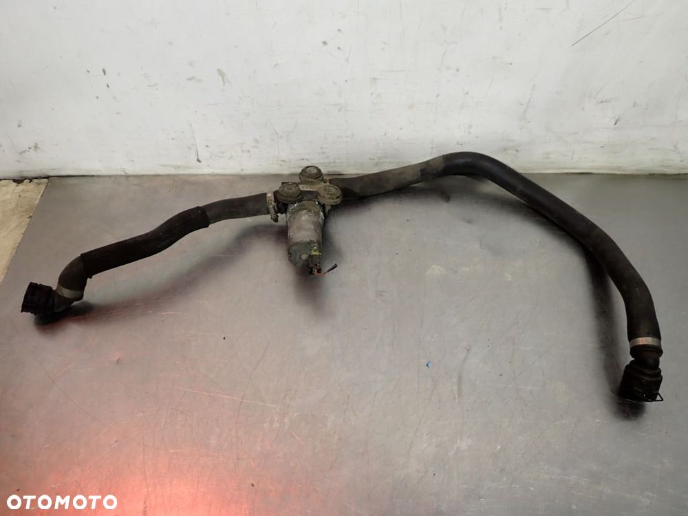 DODATKOWA POMPA WODY BMW E87 - 4