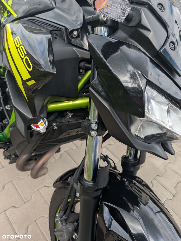 Kawasaki Z 650 - 19