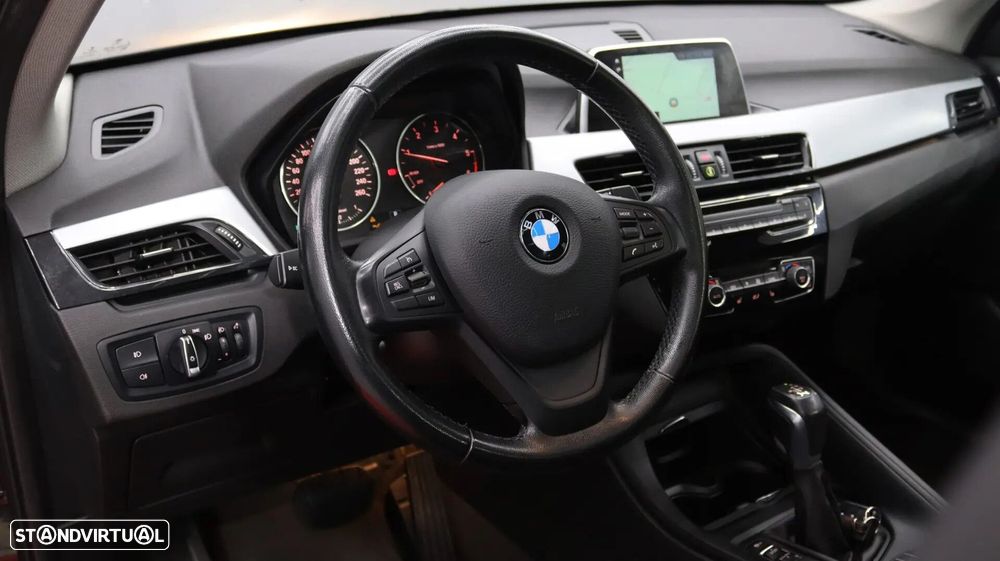 BMW X1 18 d sDrive Auto - 11