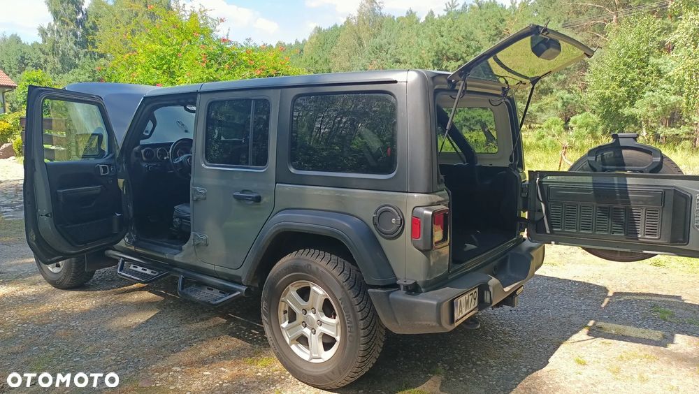 Jeep Wrangler 3.6 Unlim Rubicon X - 9