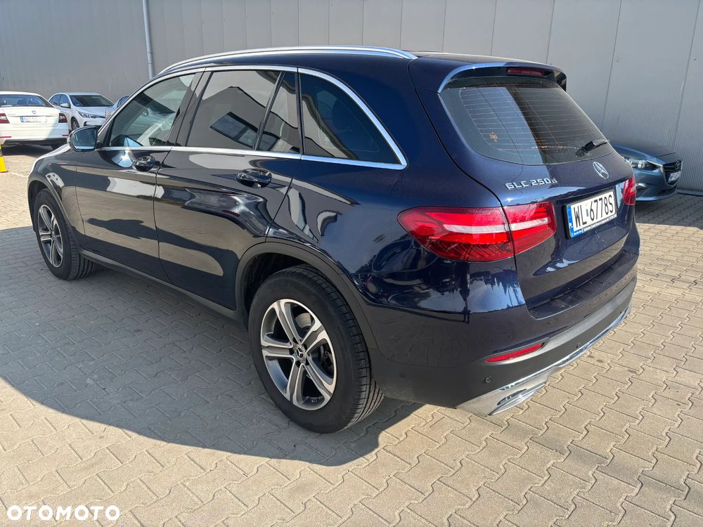 Mercedes-Benz GLC Coupe 250 d 4-Matic - 3