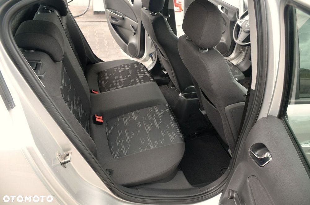 Opel Corsa - 18