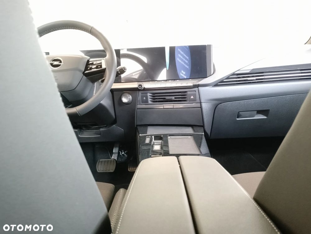 Opel Astra 1.2 T mHEV GS eDTC - 17