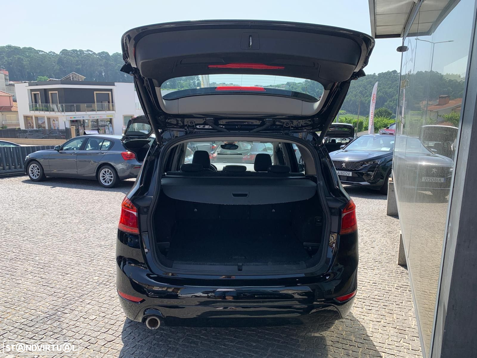 BMW 216 Active Tourer d Advantage Auto - 6