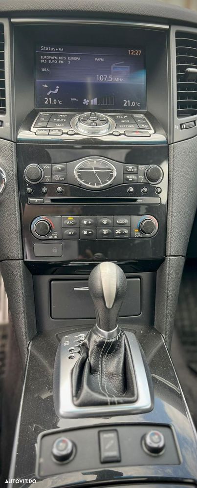 Infiniti FX 30 FX30d AWD Aut. GT Premium - 10