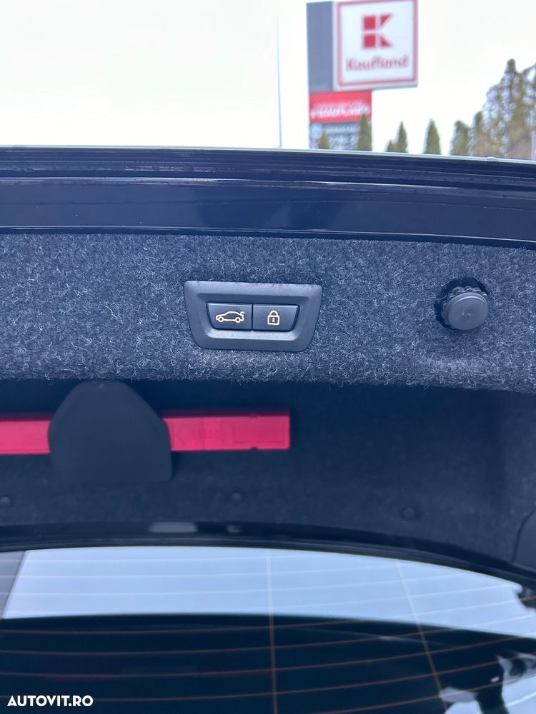 BMW Seria 5 520d xDrive AT - 10