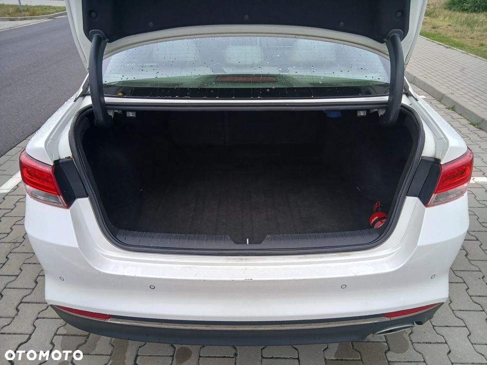 Kia Optima 1.7 CRDI XL DCT - 6