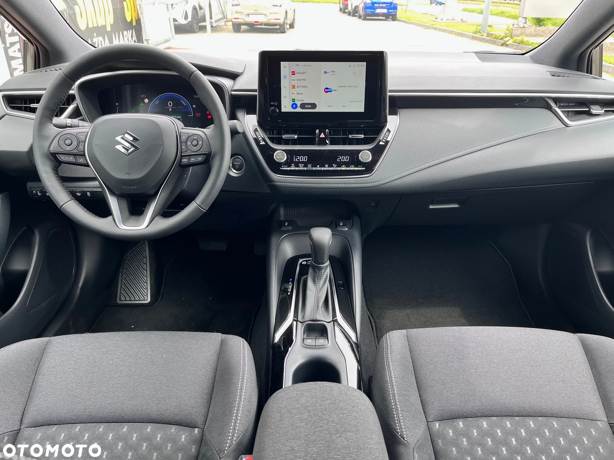 Suzuki Swace 1.8 Hybrid Premium Plus CVT - 14