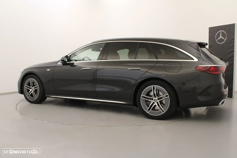 Mercedes-Benz E 300 - 11