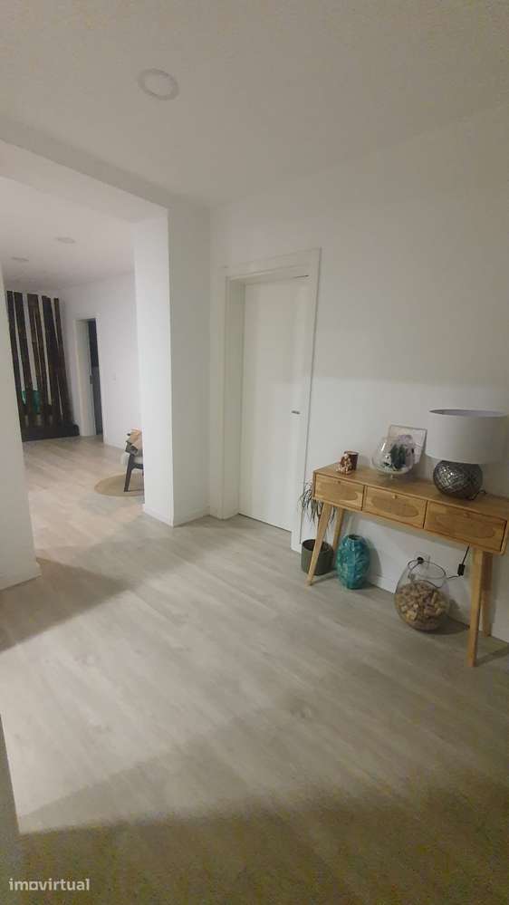 Moradia T3 com terraço e ar condicionado - Grande imagem: 2/7