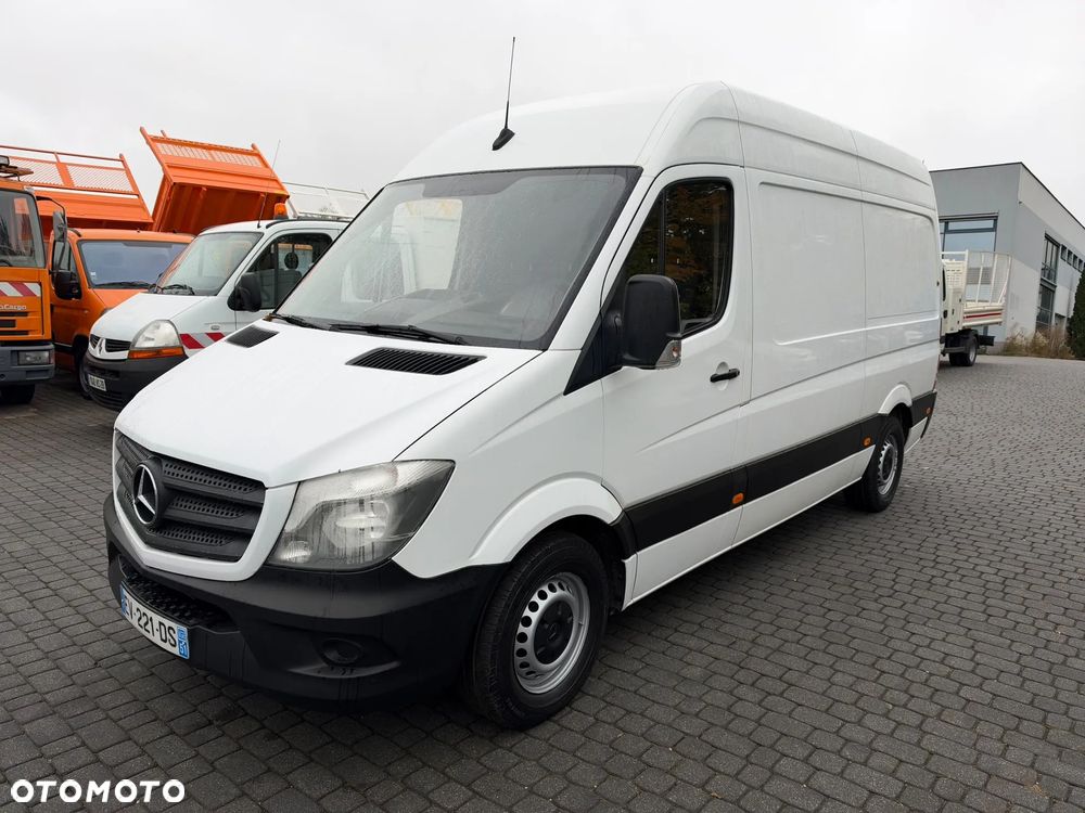 Mercedes-Benz Sprinter