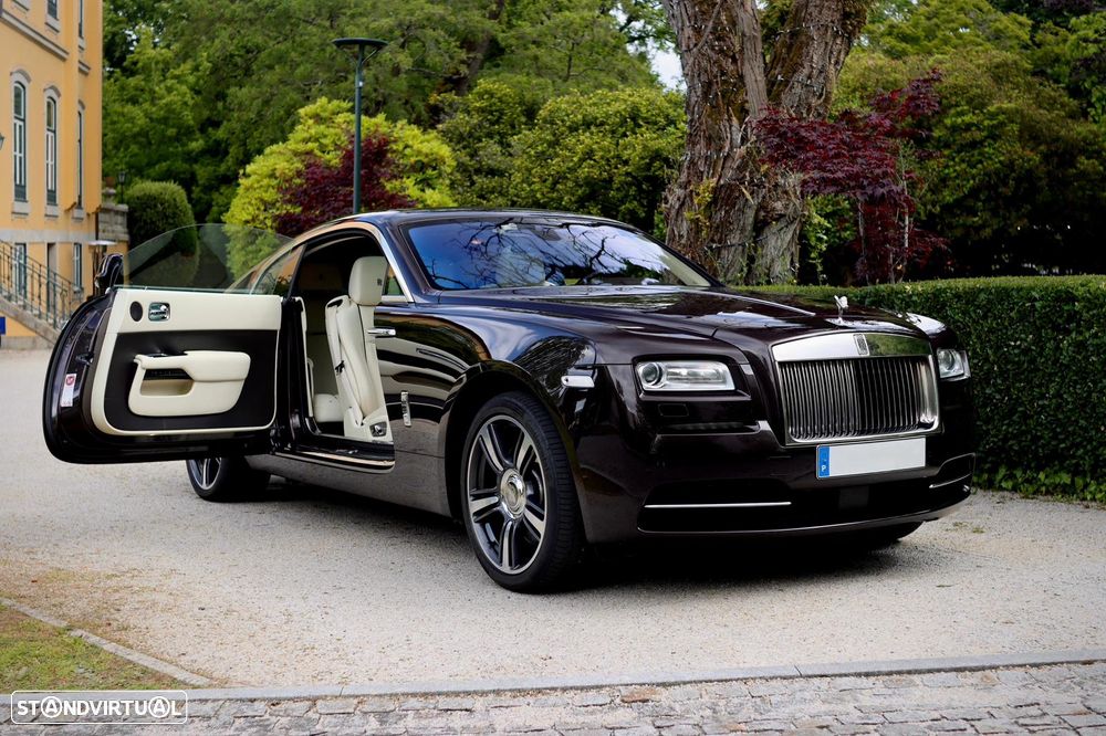 Rolls Royce Wraith 6.6 Twin-Turbo V12 - 11