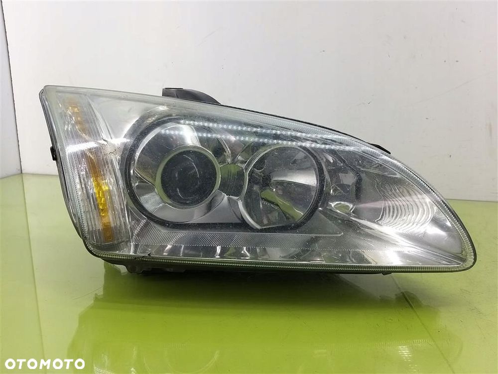 Reflektor lampa przód prawa Ford Focus Mk2 04-07 PRZED LIFT 4M5113W029EC - 1