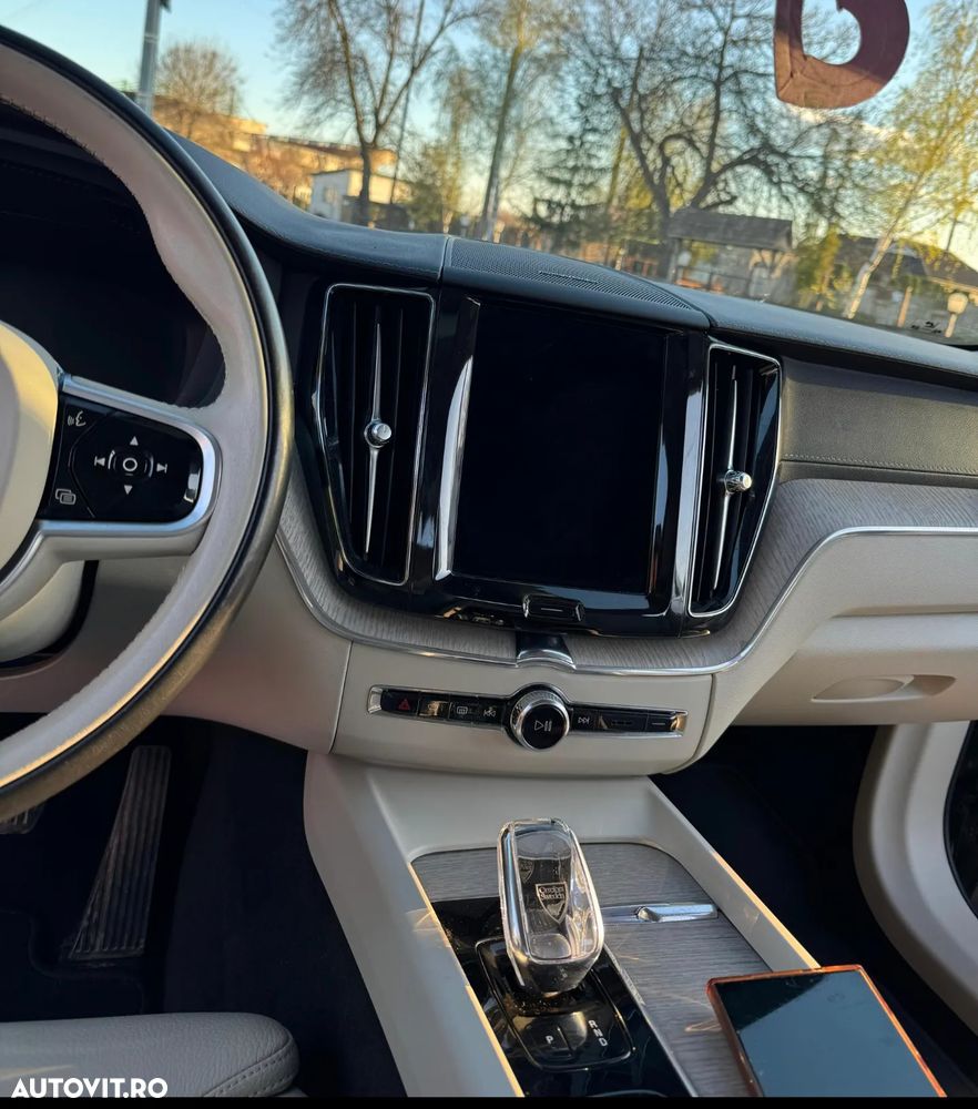 Volvo XC 60 Recharge T6 Twin Engine eAWD Inscription Expression - 22
