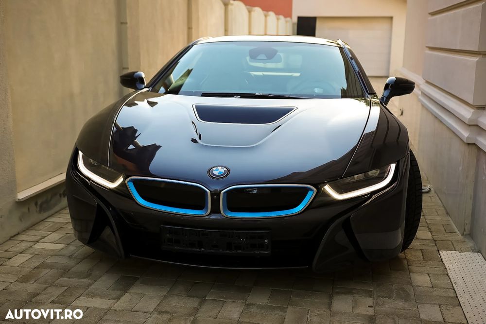 BMW i8 Pure Impulse - 1