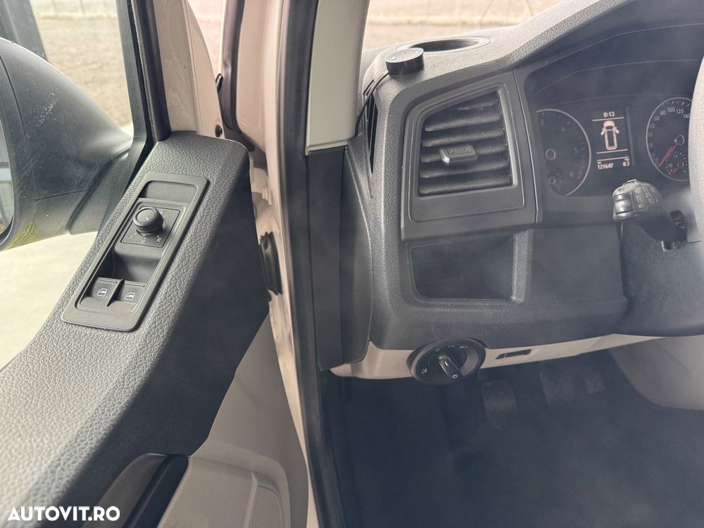 Volkswagen Transporter T6 - 20