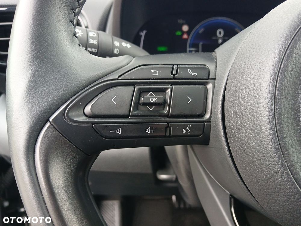 Toyota Yaris Hybrid 1.5 Style - 28