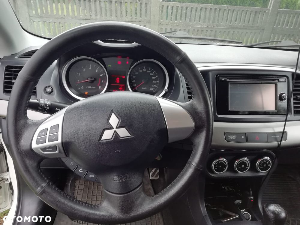 Mitsubishi Lancer 1.6 - 1