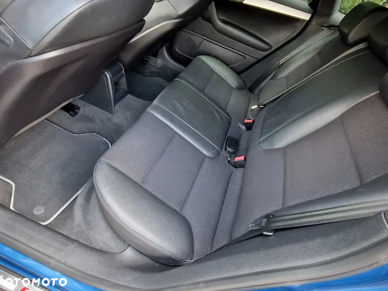 Audi A3 2.0 TDI Sportback DPF S line Sportpaket plus - 9