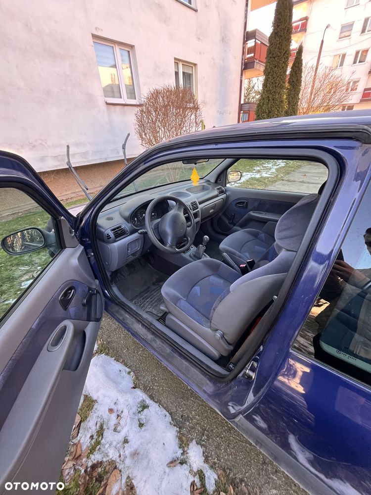Renault Clio 1.2i RT 16V - 6