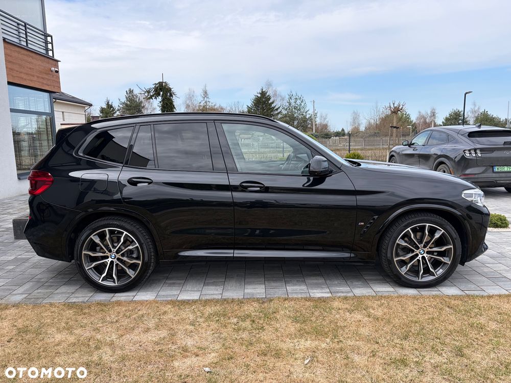 BMW X3 xDrive20d M Sport Edition - 3
