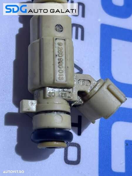 Injector Injectoare Hyundai Coupe 2 2.0 16V 2001 - 2009 Cod 35301-23600 9260930013 - 2