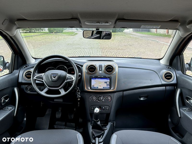 Dacia Sandero Stepway TCe 90 (S&S) Celebration - 16