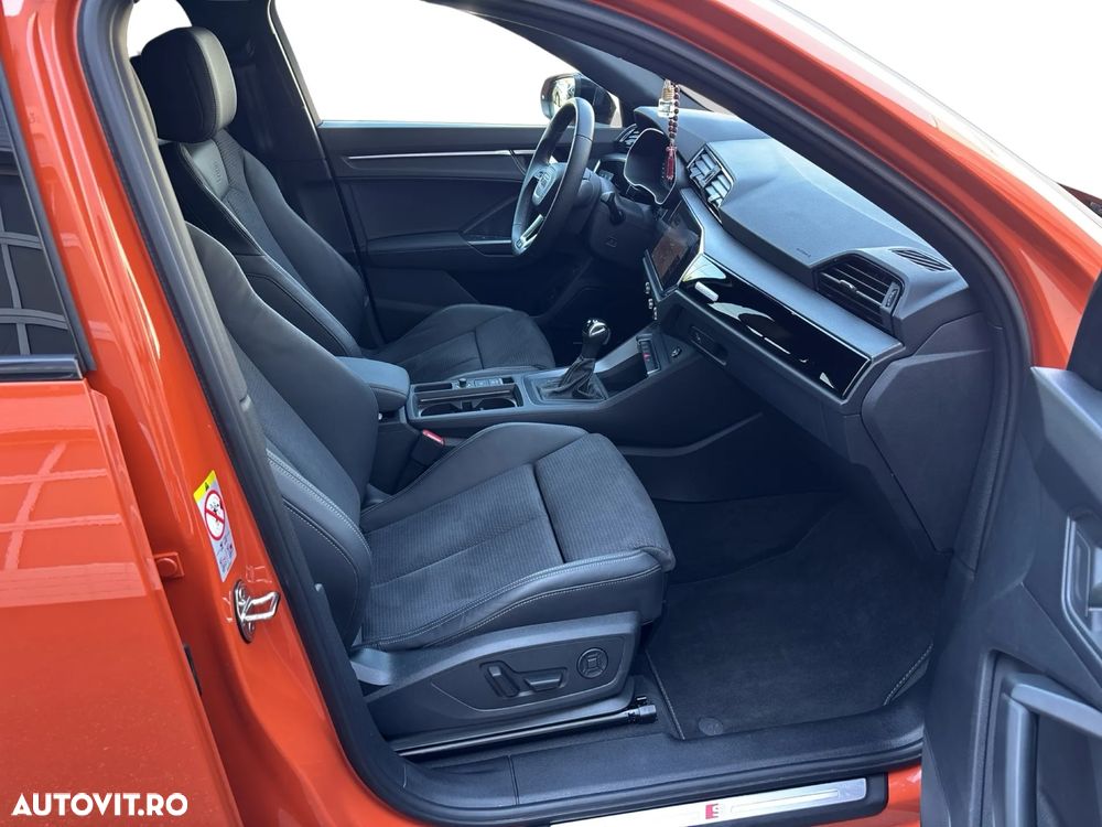 Audi Q3 Sportback 2.0 40 TDI quattro S tronic S Line - 23