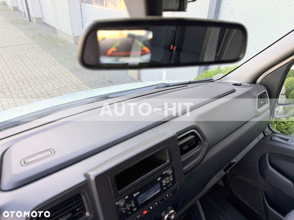 Renault Master - 33